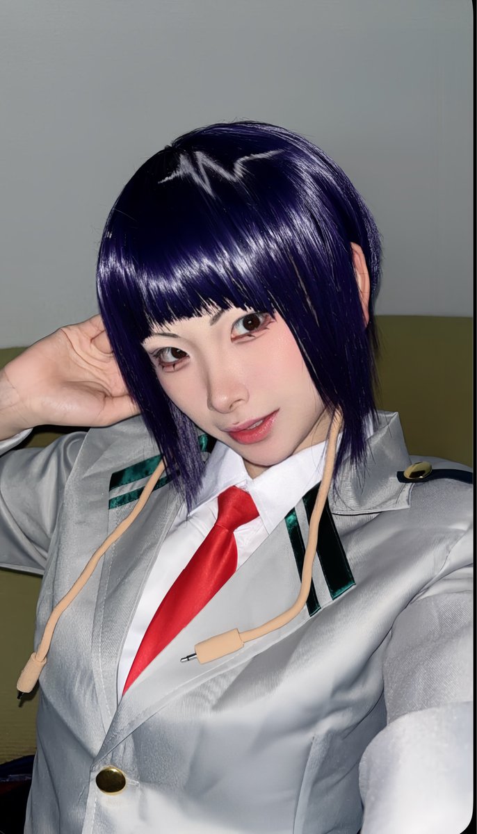 凛月(りつ) tweet media