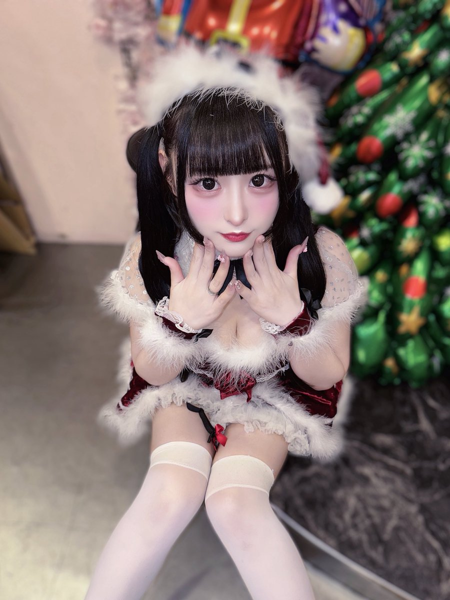ねんねこ 20:30からいる！🎅🏻🎄.*