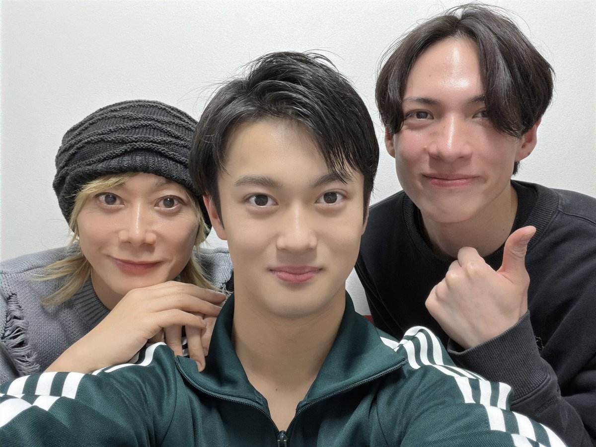 kanahoso_0622's tweet image. #神戸セーラーボーイズ 定期公演vol.5
『不思議の国の青年アリス』
『ぜんまい仕掛けのココロ』
5日目ありがとうございました！！

メリークリスマス！！
沢山の方とクリスマスを過ごせて幸せです！

今日アフトのゲスト #KIMERU さん #輝馬 さん！
そしてゆうま！

 #神戸セラボ #細見奏仁 #かなてぃ