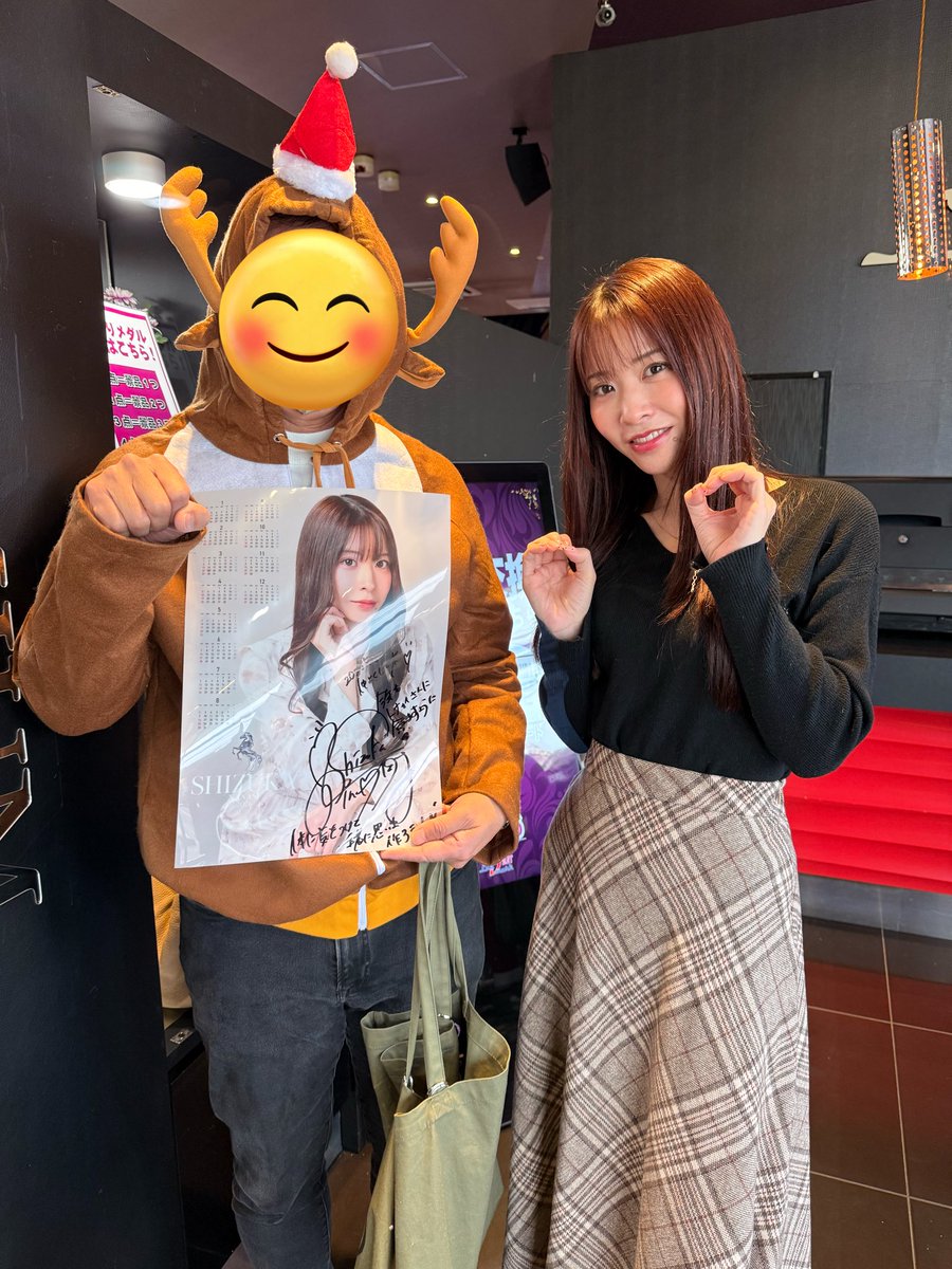 【新品未開封】七瀬静香サイン入りTシャツ【価格交渉OK】 リニューアルとともに 新たな「思い出のカタチ」が誕生しました