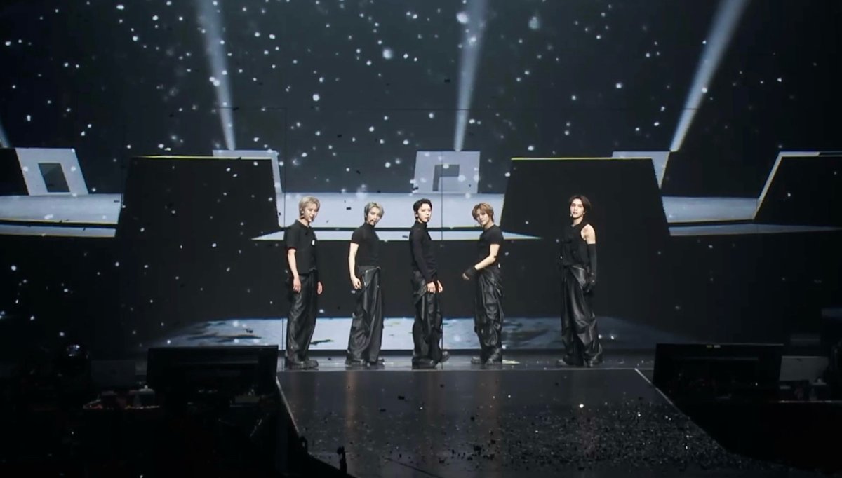 WayV 威神V '白色定格 (Eternal White)' @ 2025 WayV Concert Tour [NO Way OUT] in BEIJING

youtu.be/7jrRAP32esY

#WayV #威神V #白色定格
#WayV_EternalWhite
#NOWayOUT #WayV_NOWayOUT
#WayV_NOWayOUT_CONCERT