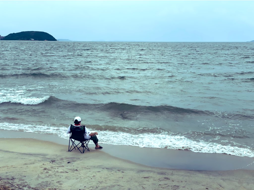 コスシティカメラマン紹介‼︎
No.5
コスシティでカメラ持ってる所を見た事ないカメラマンだぁ〜れだ⁉︎
そうっ‼︎なおきぃ〜٩( ᐛ )و(<a href="/66trick/">ミュージアムなおき@まさお</a>)
室内で、機材チェックをしてる人（笑）
カメラ持ってたら、必ず声かけてね‼︎
#コスシティ博多