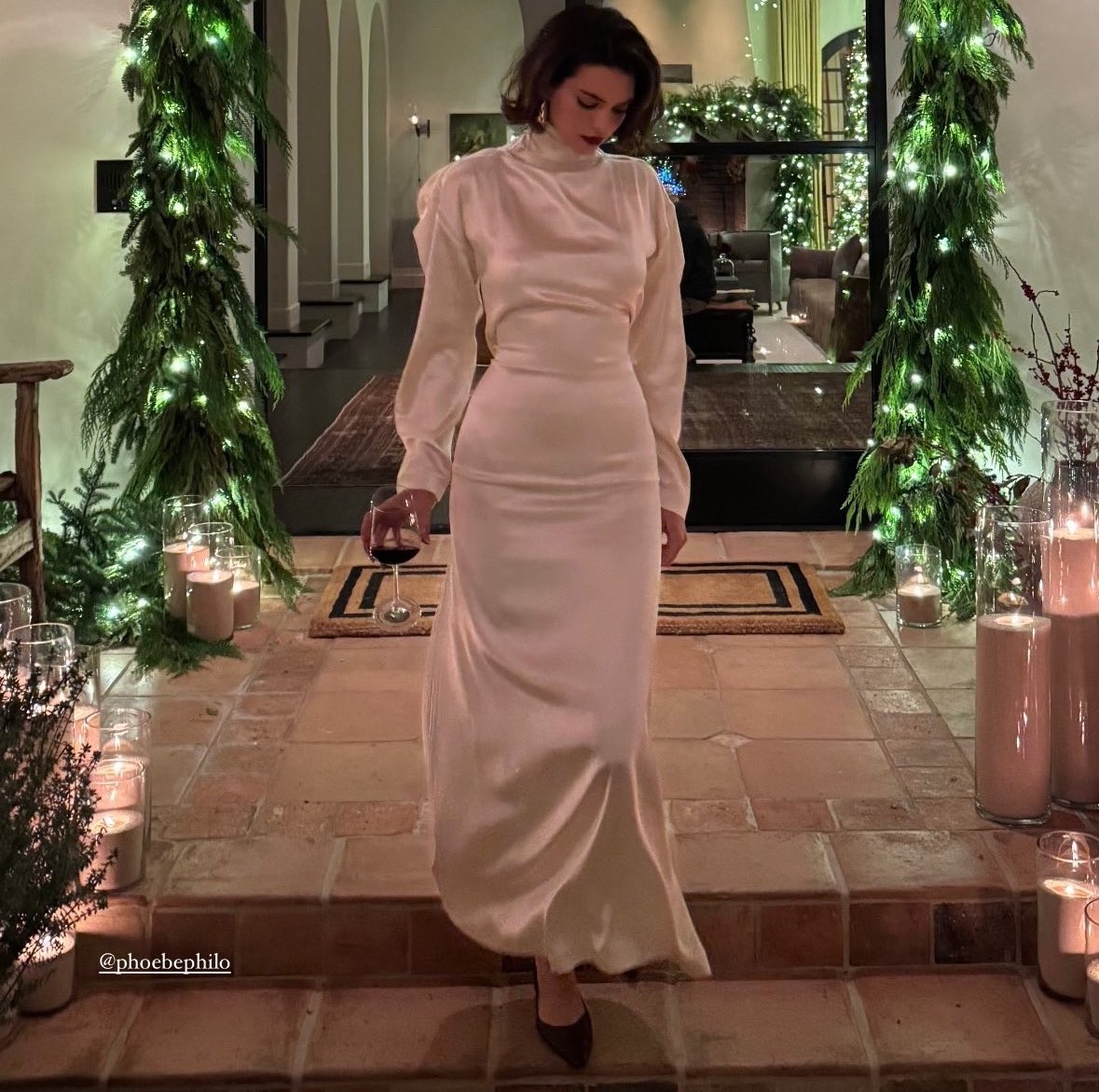 the way she serving every christmas look