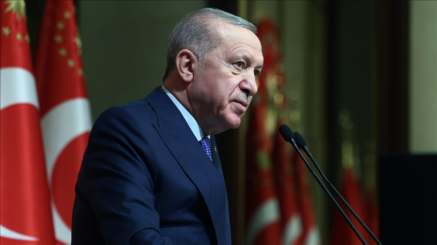 Cumhurbaşkanı Erdoğan: 📌 Filistin, Lübnan, Sudan ve birçok bölgede  kardeşlerimiz zor günler yaşıyor. 📌 İsrail'in saldırılarıyla yıkıma  uğrayan Gazze'de 2 milyonu aşkın Filistinli ağır şartlarda yaşam mücadelesi  veriyor. 📌 Gazze ve Filistin