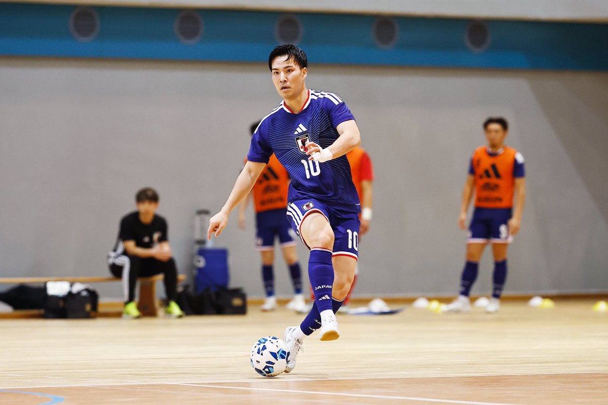 Gensuke Mouri/毛利 元亮 tweet media