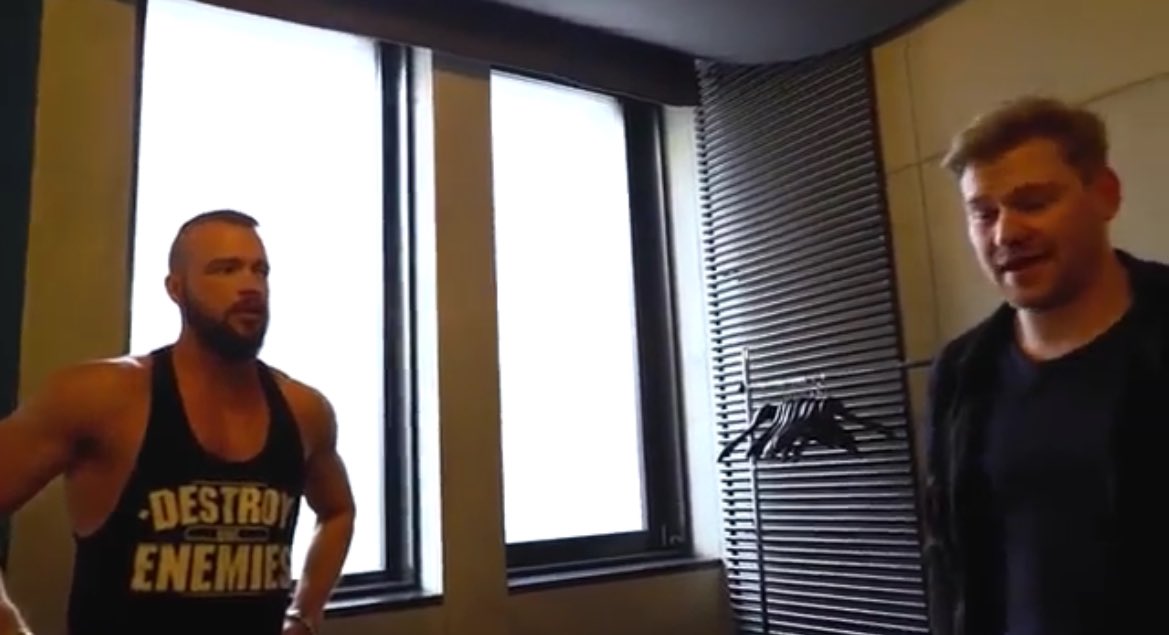 Was hat sich Kollegah eigentlich an dem Tag bei der Wahl seines Tanktops gedacht