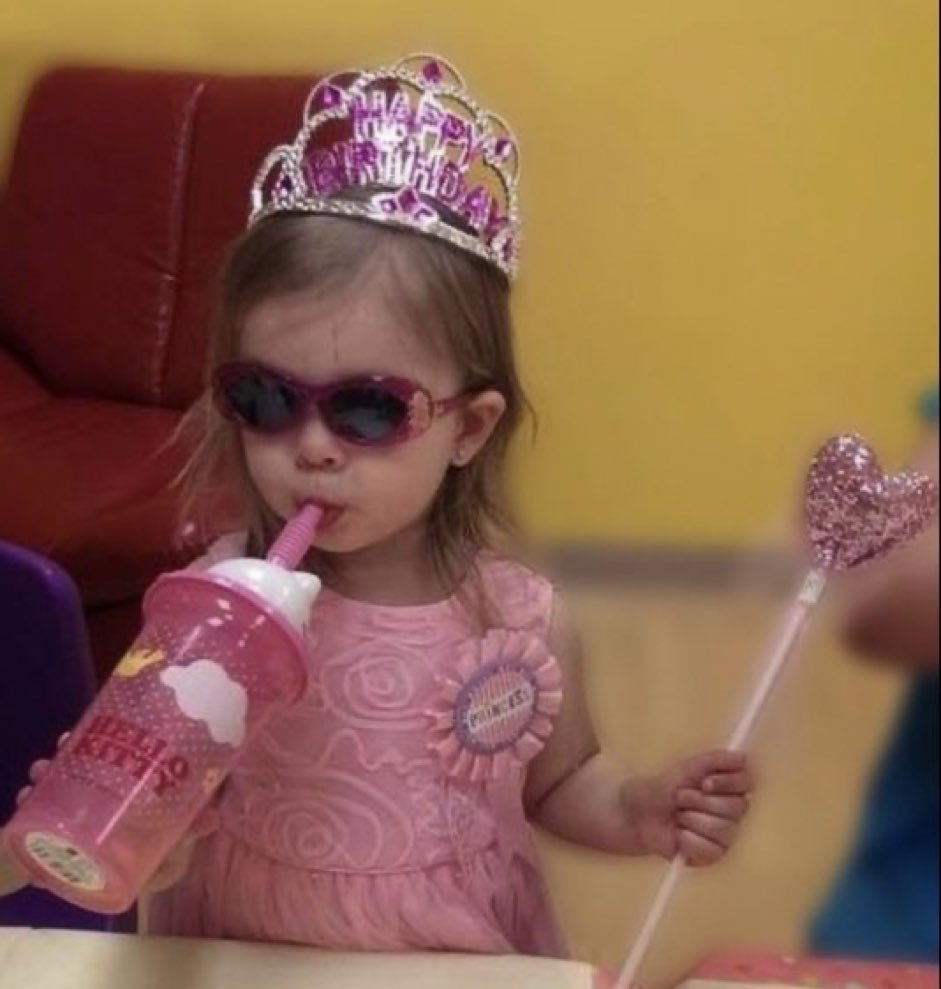 barbie_context's tweet image. las niñas de papi después de conseguir lo que queremos