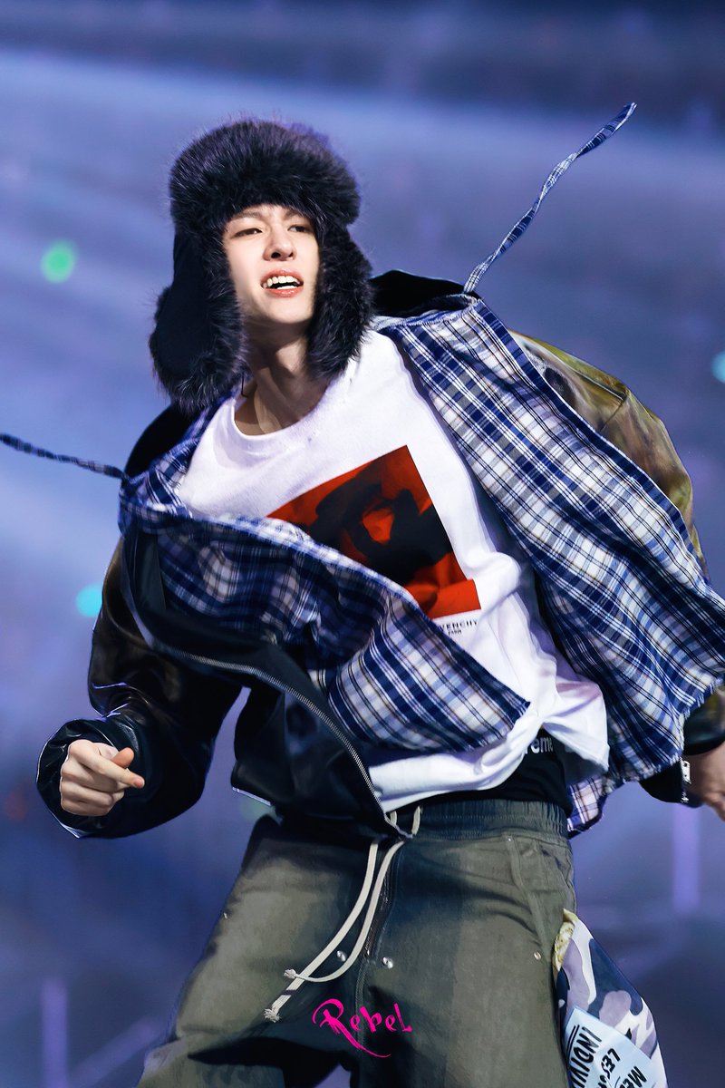 rebel7744's tweet image. 💎

💽251225 sbs

#MARTIN #마틴 #CORTIS #코르티스 #COLOR_OUTSIDE_THE_LINES