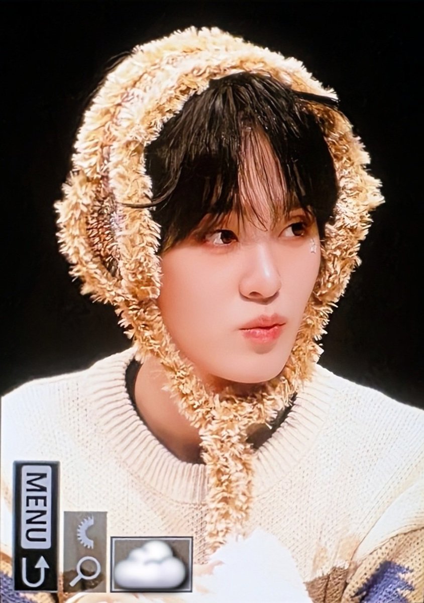 cloud__0912's tweet image. 251225 메리 크리스마스 〜🎄💝🎁

#XODIAC #HYUNSIK #현식 #현식아여기봐