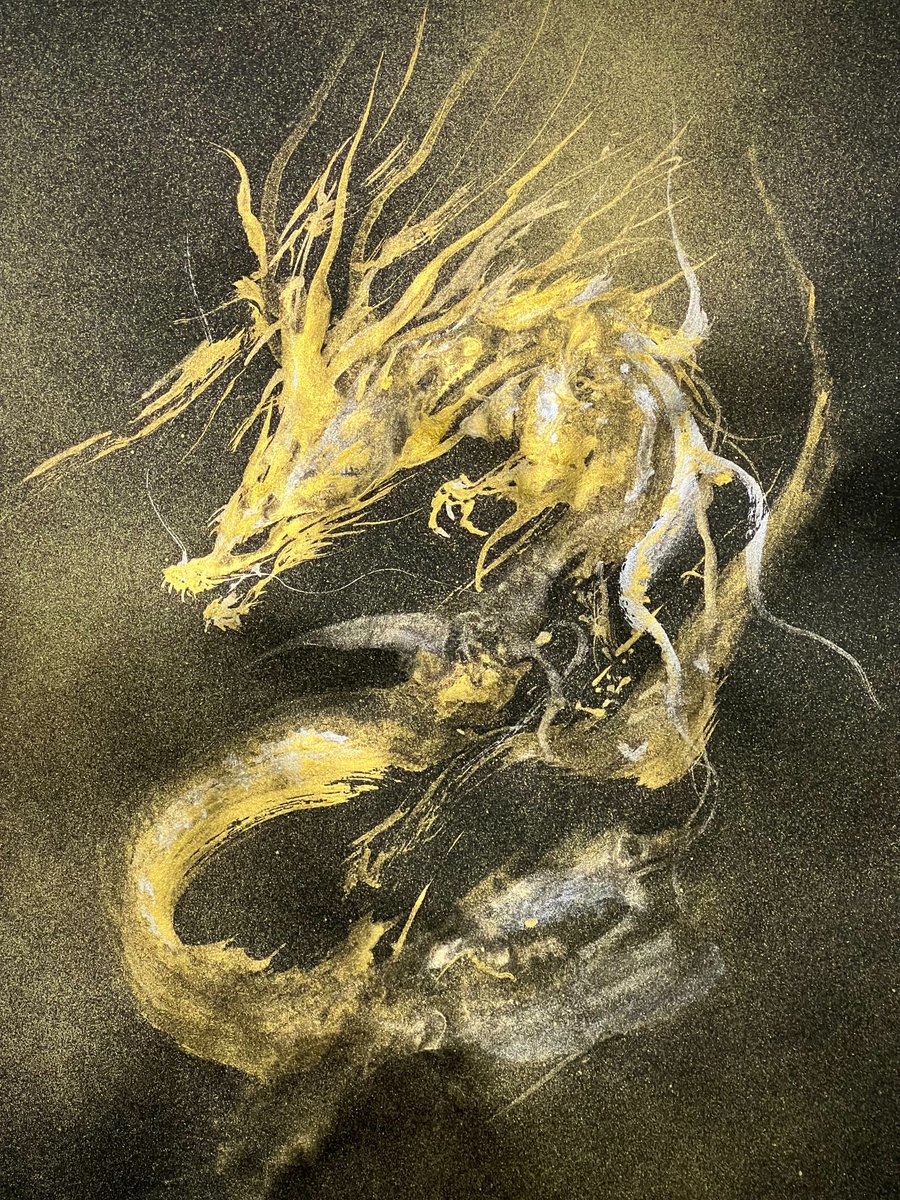今日の金龍様　今日も一日皆様に龍神様のご加護がありますように　🐉🔥🌈🌈🙏