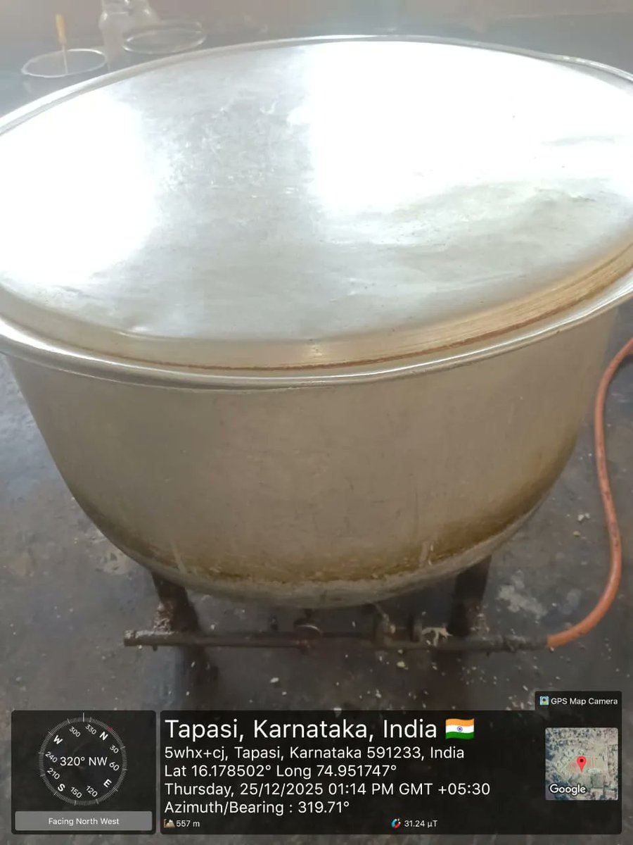 AbvrsT's tweet photo. ಮಧ್ಯಾಹ್ನ ಊಟ #SocialAudit_SWDMeals #SocialWelfare_Karnataka https://t.co/WbvKwr9Rek