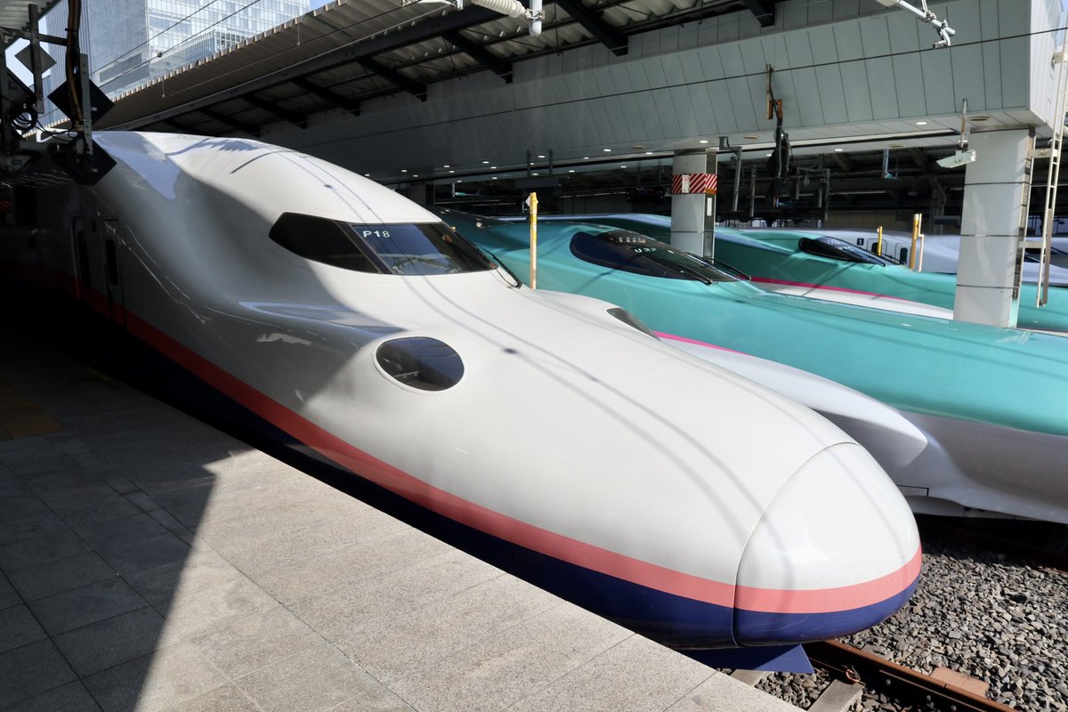JAPAN_NEMO's tweet photo. 溢れ出す陰キャ感 チー牛見せつけて
駅のホームで暴れ回る オタクの名はネモ党 https://t.co/zly9YadJnC