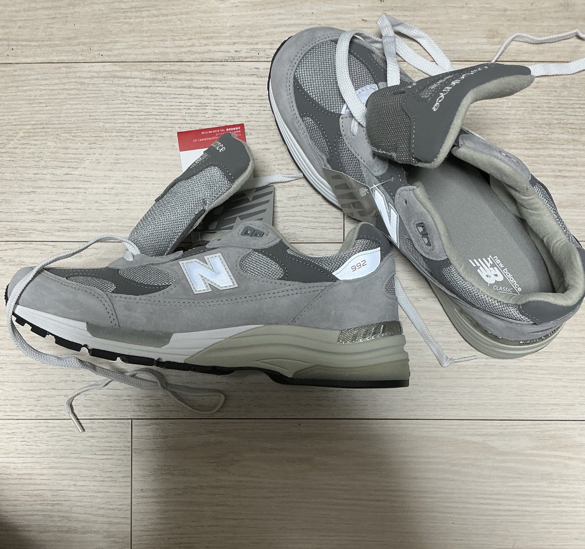 imoimo029's tweet photo. #ニューバランス
#M992
今年の自分へのご褒美その2
New BalanceのM992です。
今まで結構New Balance買ってきましたけど、なぜか992を手にしたことがありませんでした。
買おうと思ったら在庫が無かったり経済的にそれどころじゃ無かったり。
今年思い切って買いました😊 https://t.co/E71jt14K3x