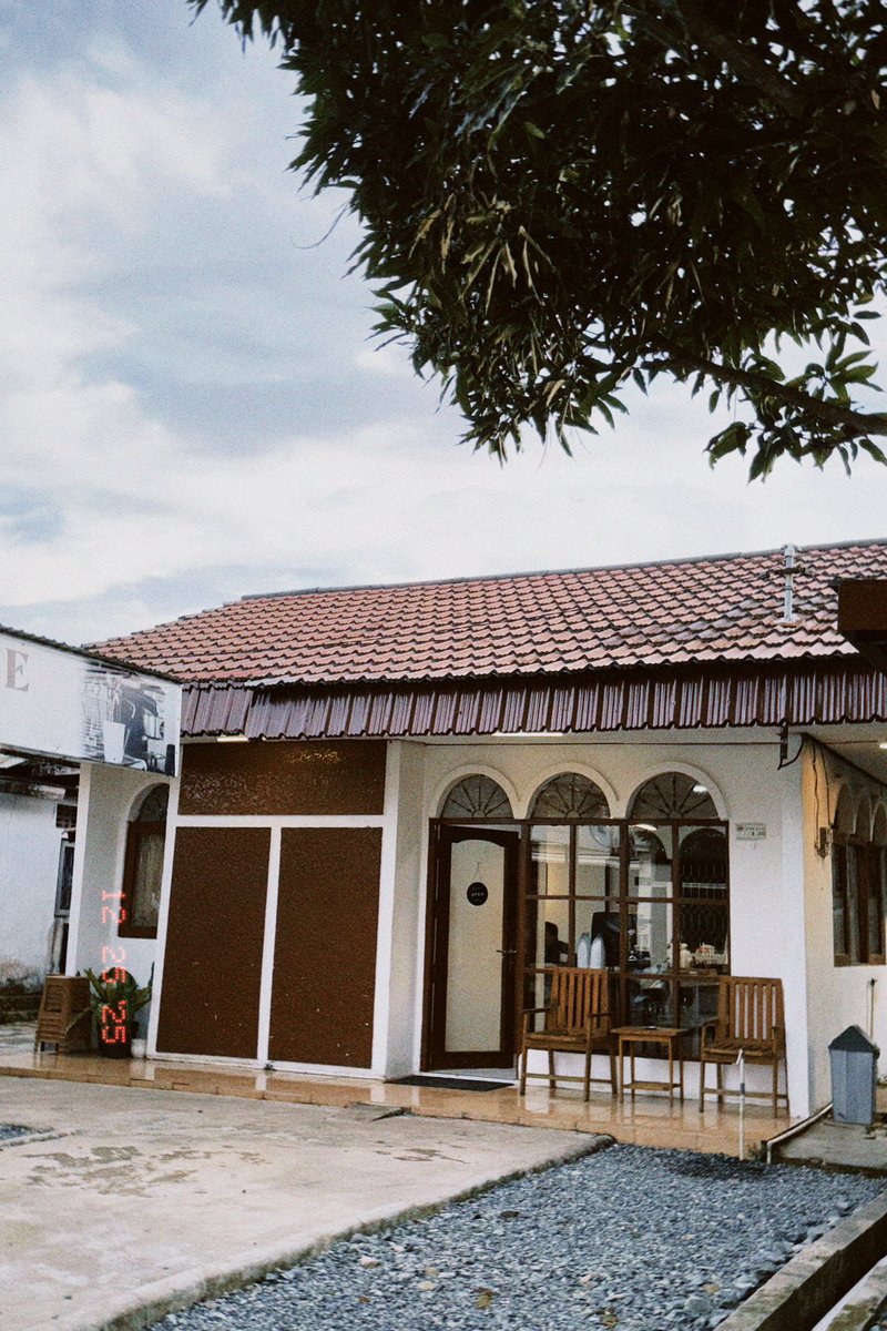 Justcalltria's tweet photo. 📍Second Home - Pelaihari
Bolak balik ngelewatin eh baru sempet mampir✨ https://t.co/bpHrAc4TTI