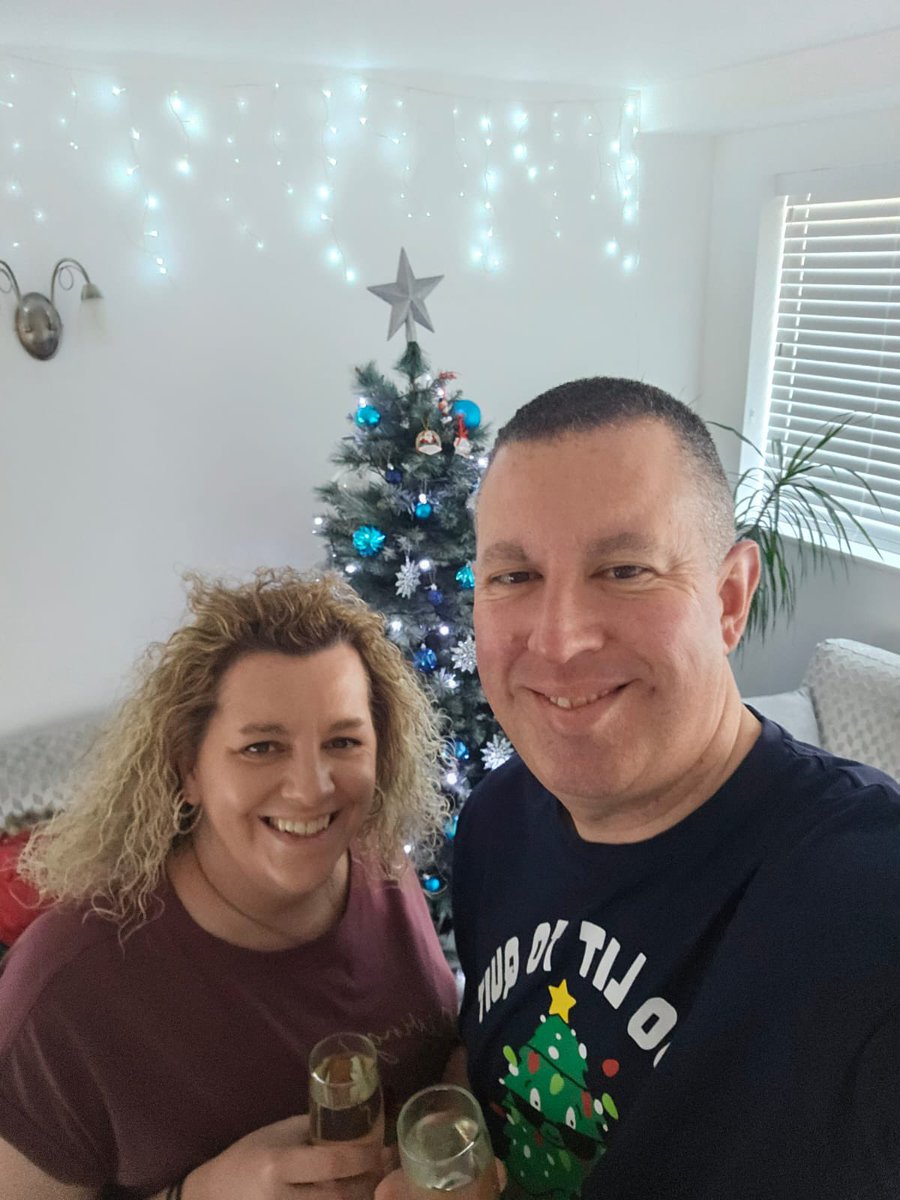 SeanMCable's tweet photo. Merry Christmas everyone, hope you all have a fantastic day 🎄 🎅 https://t.co/CfvwATPzPc