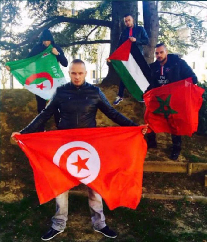 Imad2128's tweet photo. @angeo2503 @graine2cafe @wejouuu @Kenpachi1070 On est de retour https://t.co/kVTYmoUaJD