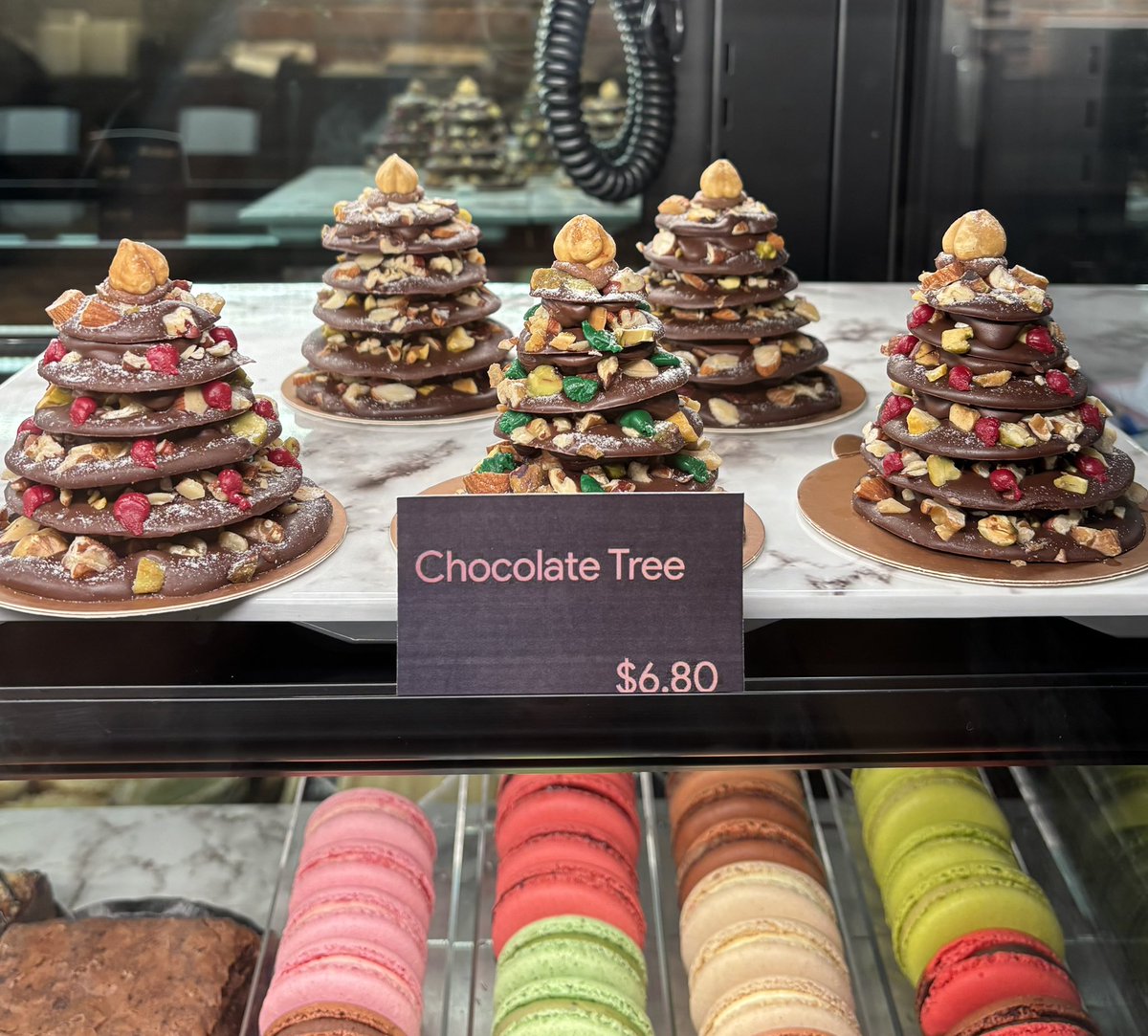 Taleofwave's tweet image. 