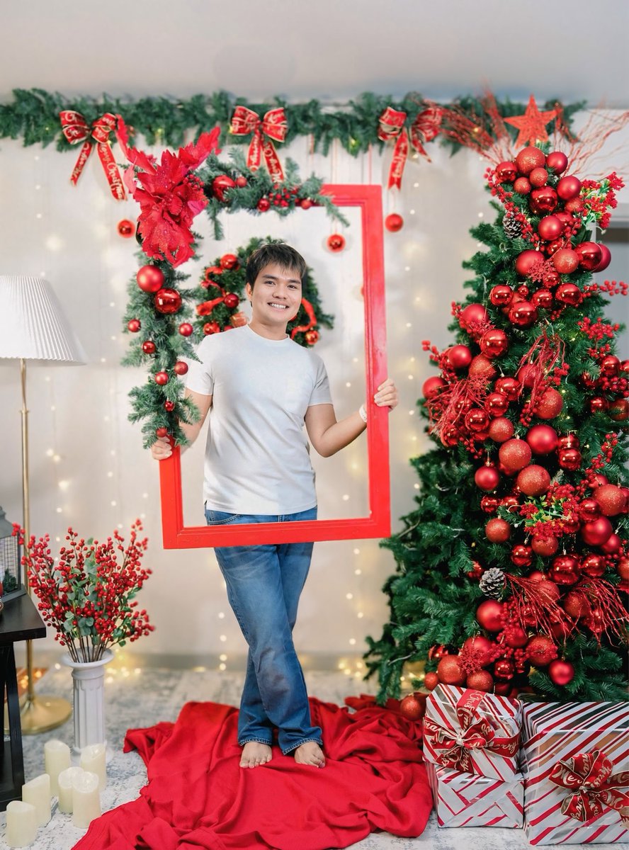 kleaahhh's tweet photo. Merry Christmas! ❤️ https://t.co/WuRMN8oaP2