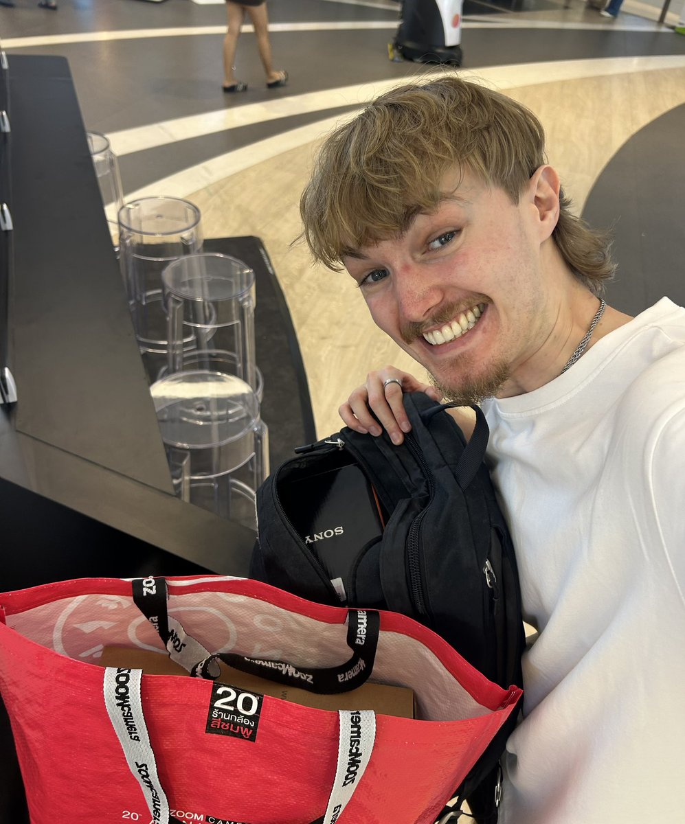 Rob Hallam tweet media