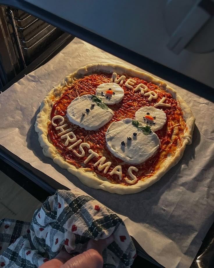 merry christmas everyone 🎁🎄