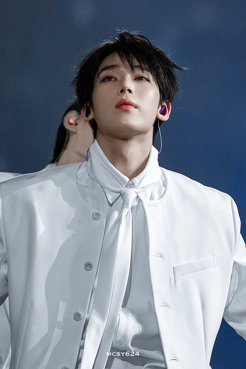 251225 sbs

#SUNOO #선우 
#ENHYPEN #엔하이픈