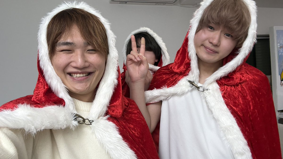 show_w_w's tweet photo. メリークリスマス
🎄🎅✨🎄🎅✨🎄🎅✨ https://t.co/qS2hymqzol