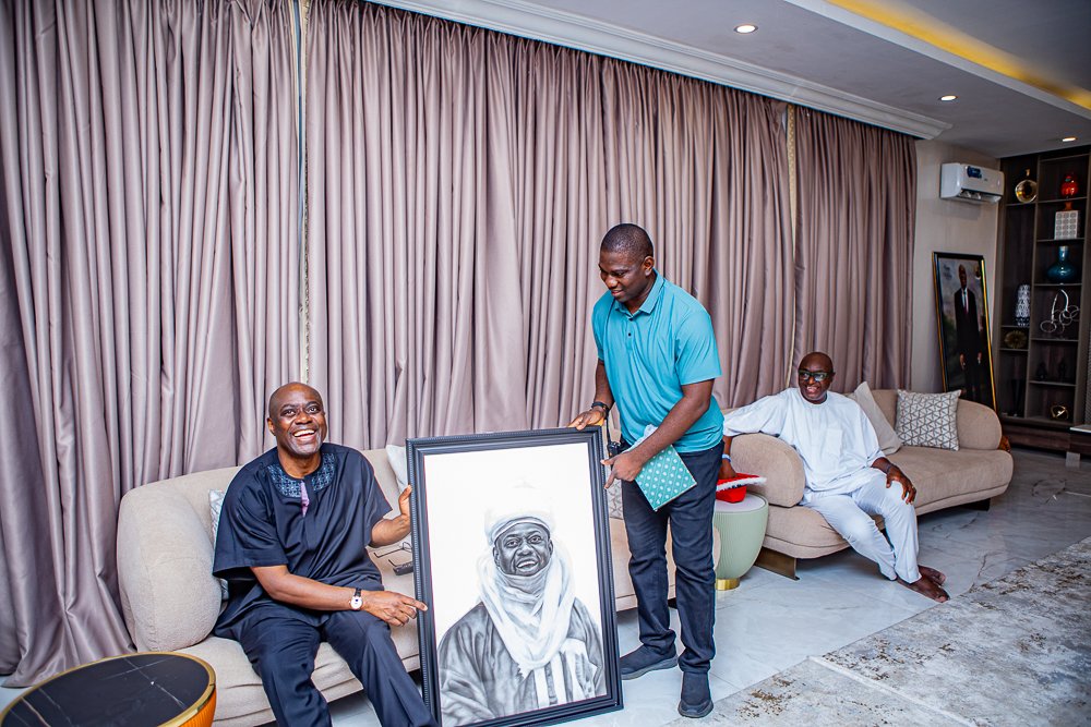 The smile is contagious! 
Once again Happy birthday Omo Ola ♥️