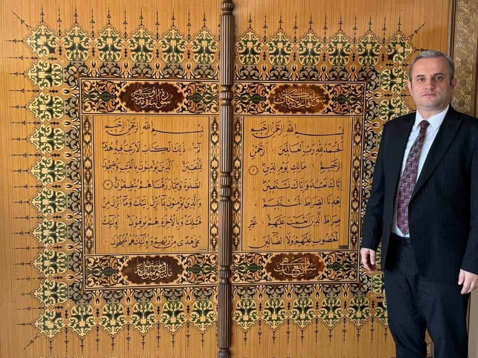 #RegaipKandili 'miz mübarek olsun.

Türk Dünyamızın ve bütün İslâm âleminin Regaib Kandili’ni tebrik ediyor; üç ayların gelişiyle birlikte rahmet, mağfiret ve bereket ikliminin, ülkemizden başlayarak dalga dalga tüm insanlığı kuşatmasını yüce Rabbimizden niyaz ediyoruz.🤲
#regaib