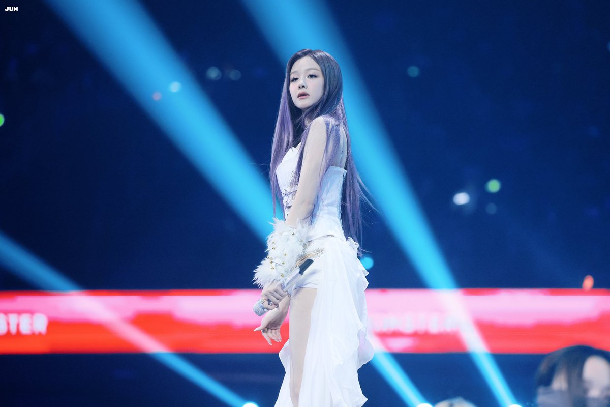 251225

#BABYMONSTER #베이비몬스터 
#PHARITA #파리타