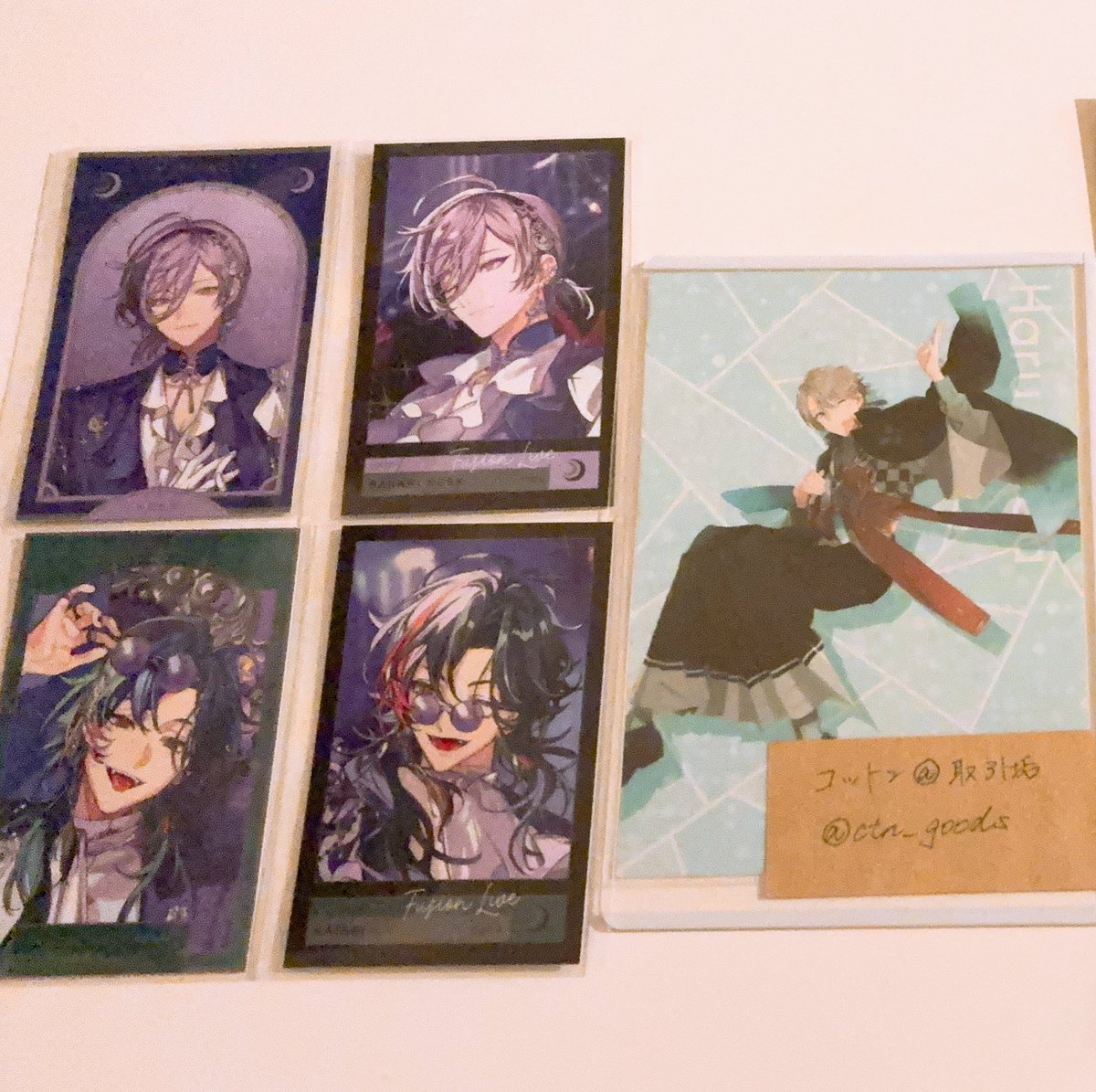 ctn_goods's tweet photo. チケット風カードのお取引先が決まりましたので、残りのチェキ風カードを交換いただける方を探しております。
よろしくお願いいたします。 https://t.co/pYAQW4AbM6