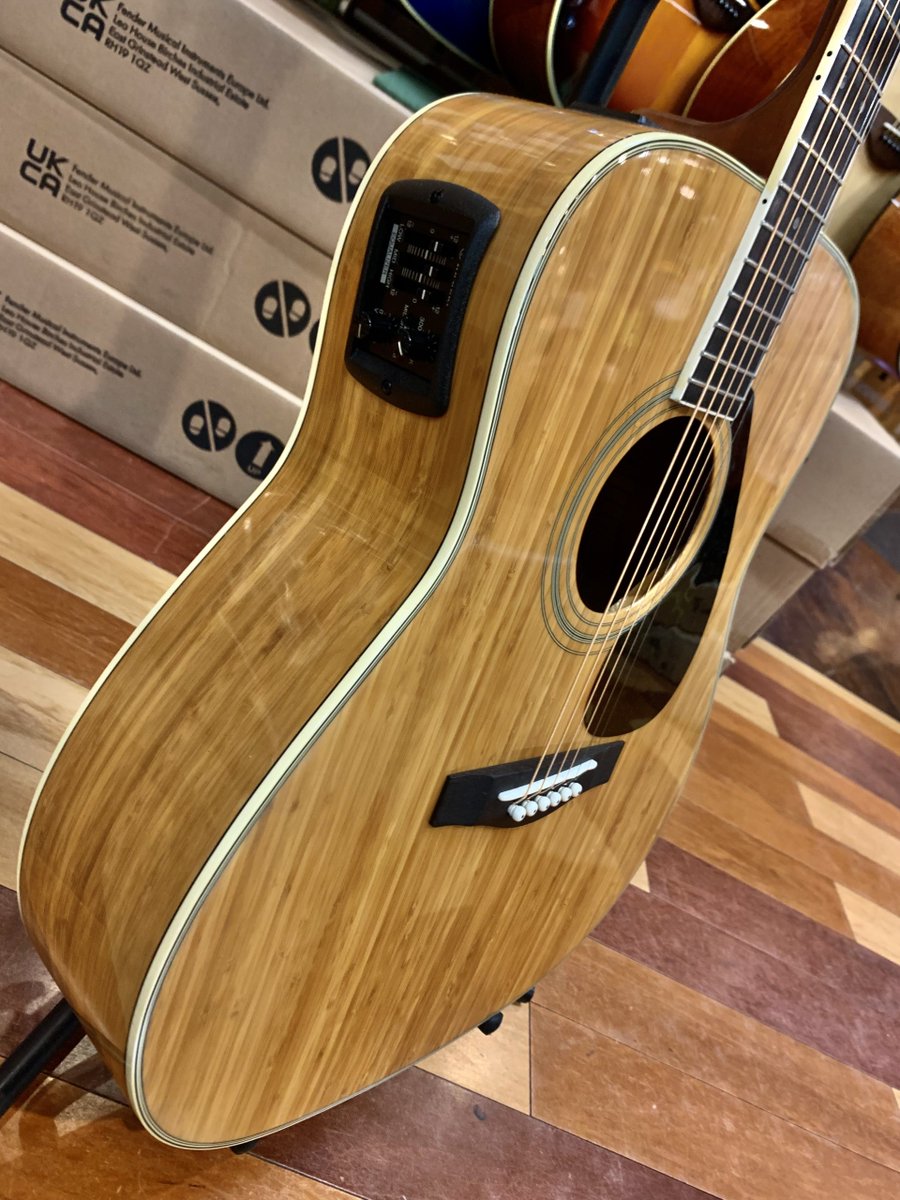 竹のアコギ！】 『USED YAMAHA / FGX-B1N』 なんとも珍しい、ヤマハの