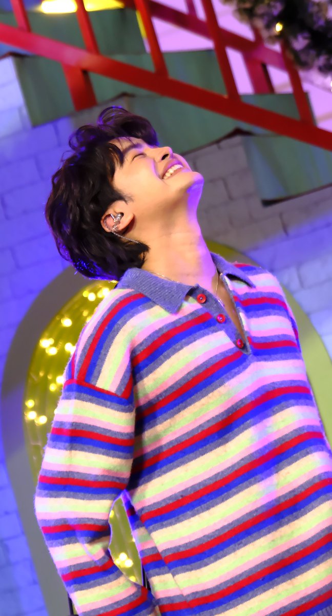 PDoungpimai's tweet image. สดชื่น เย็นสบาย
#TheGreatNewYearxNONTTANONT
#NONTTANONT