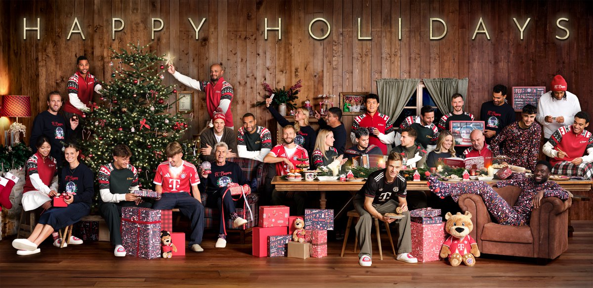 FCBayernAr's tweet image. من الجميع في بايرن ميونخ... نتمنى لكم إجازات سعيدة 🎄❤️