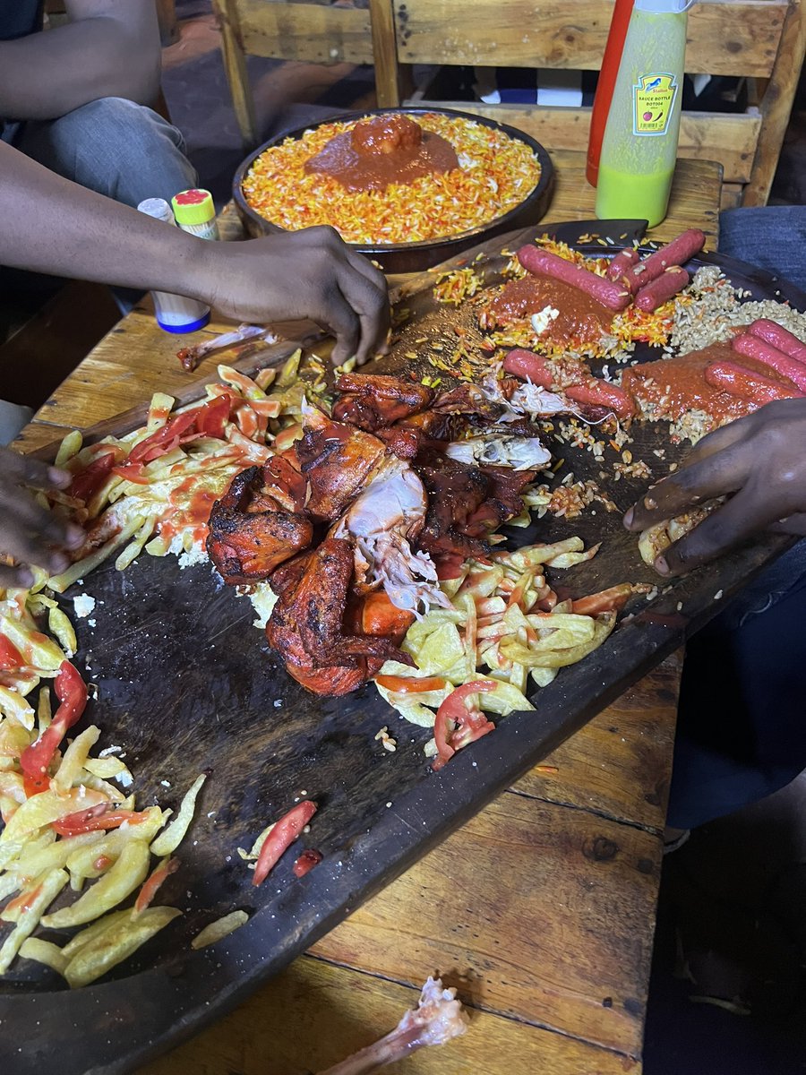 mtengeneza kontenti tweet media