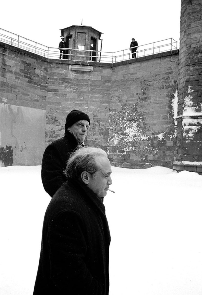 ClassicHBOGuide's tweet photo. Released #OTD in 1992 - Jack Nicholson and @DannyDeVito (who directs &amp; co-stars from a David Mamet script) in HOFFA - an underrated film with great performances &amp; set pieces, one of the best of the #1990s #cinema #hoffa https://t.co/dtrVYSWnOh