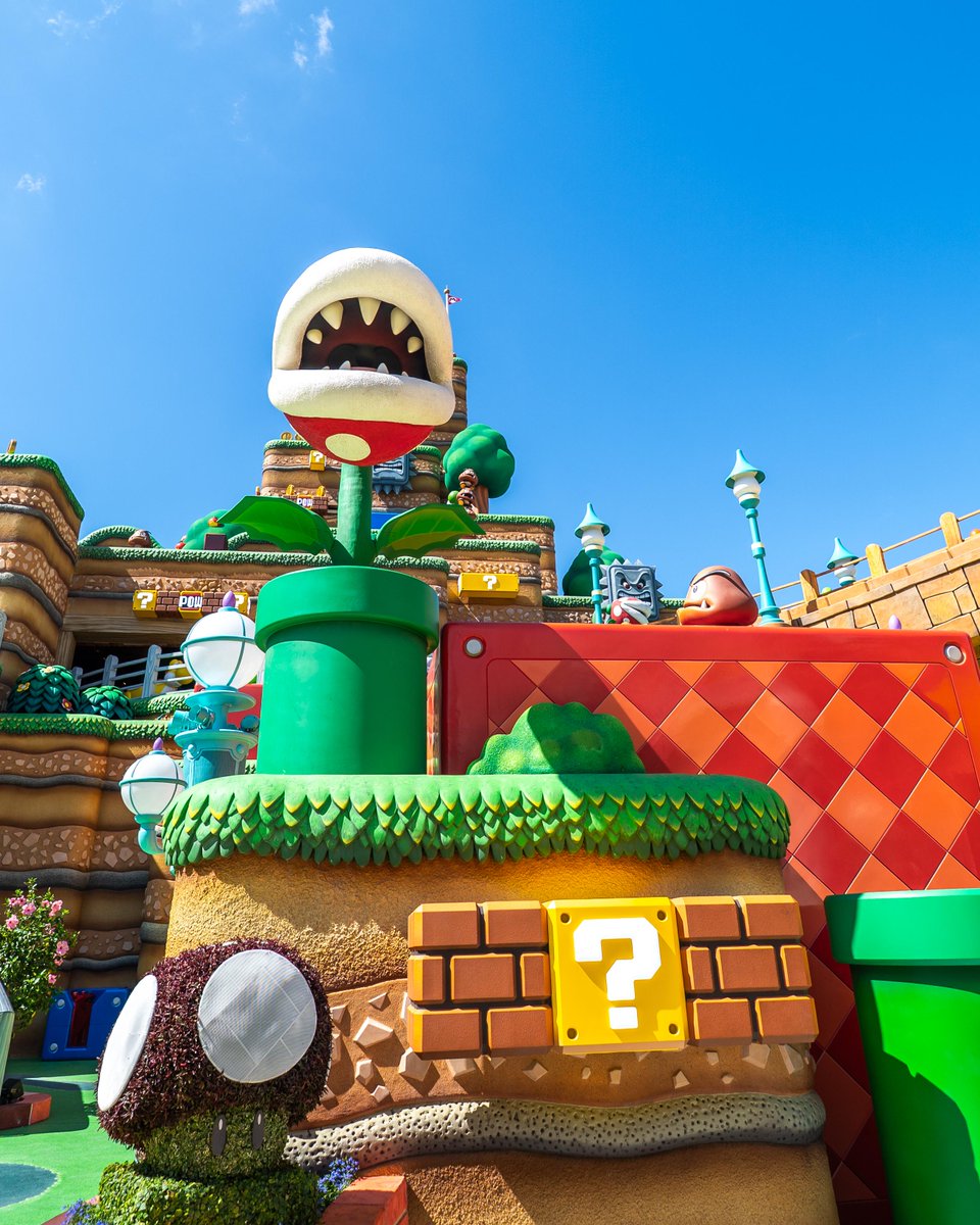 UniversalORL's tweet photo. We could spend the entire day in SUPER NINTENDO WORLD. https://t.co/woWmrXSOBM