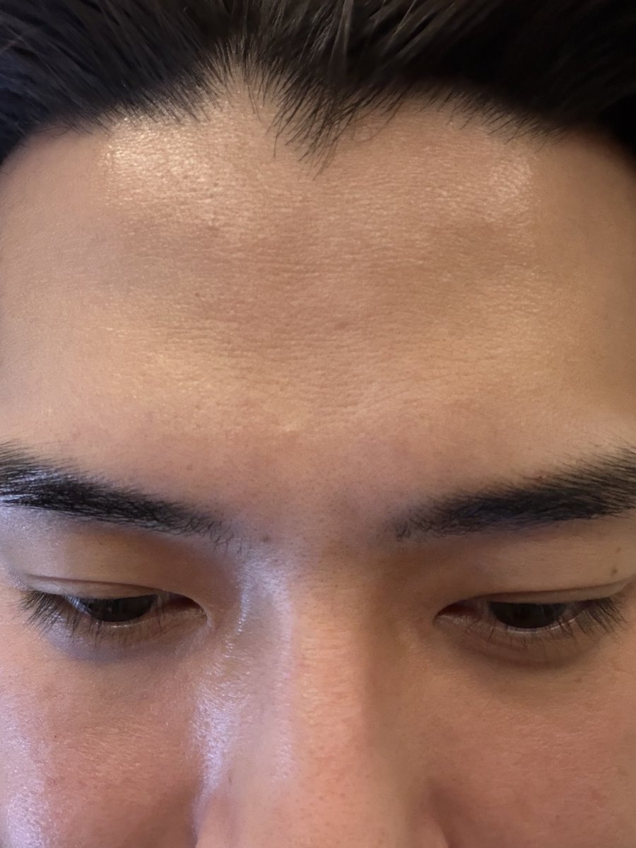 xunhuas's tweet image. 251225 Sehun 🧼💌💭

Sehun sent a close-up selfie of himself today! 🤳🏻✨