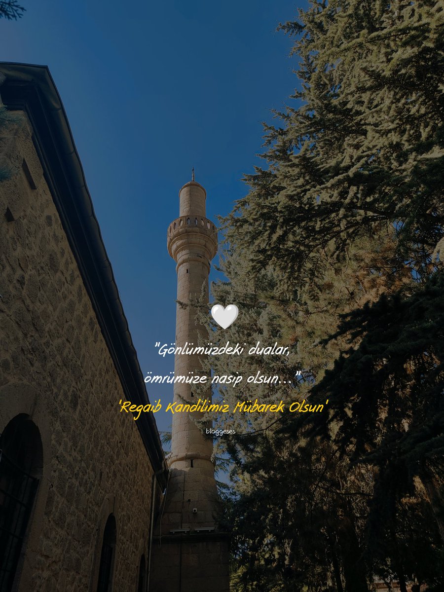 bloggeses's tweet photo. Regaib Kandilimiz Mübarek Olsun 🕊️ 
#Kandil https://t.co/QitpZnhXF2