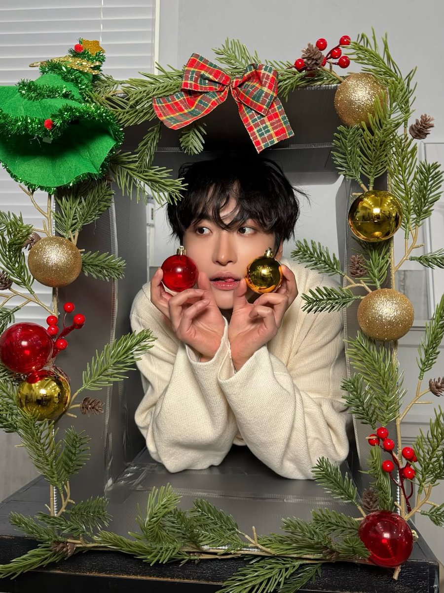 * . ☽ BABE 🍒. ❞ tweet media
