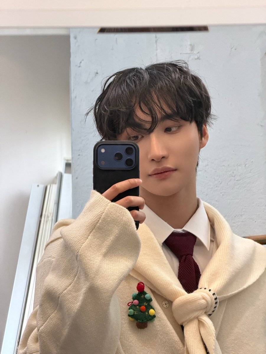 * . ☽ BABE 🍒. ❞ tweet media
