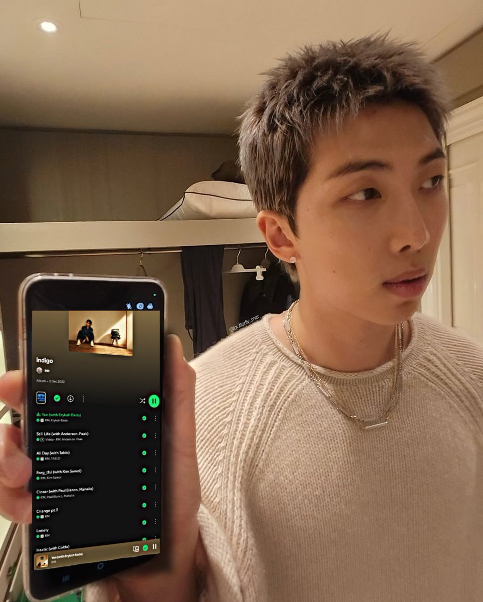 RukaJeon's tweet photo. Armys we just need 7.8 million streams for #RMIndigo to surpass 1B streams on Spotify. Reminder if we surpass 1B for Indigo, then BTS will become the first group on #Spotify to have 1B streams for every member. Make sure to stream OT7 albums in between 💜
#IndigoTo1B https://t.co/mF5x0e8UUW