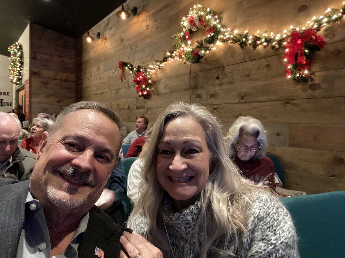 KirkFiehler's tweet photo. Jan and I extend our warmest wishes to you and your loved ones for a joyous Christmas and a Happy New Year from Southern Arizona. https://t.co/RSNcfVoTbO