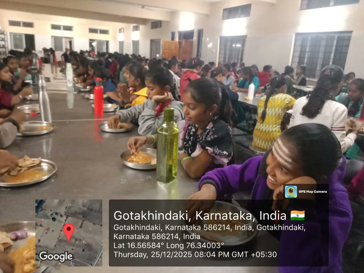 gotakhandiki's tweet photo. Dinner Time #SocialAudit_SWDMeals #SocialWelfare_Karnataka https://t.co/g8A1kwSWiE