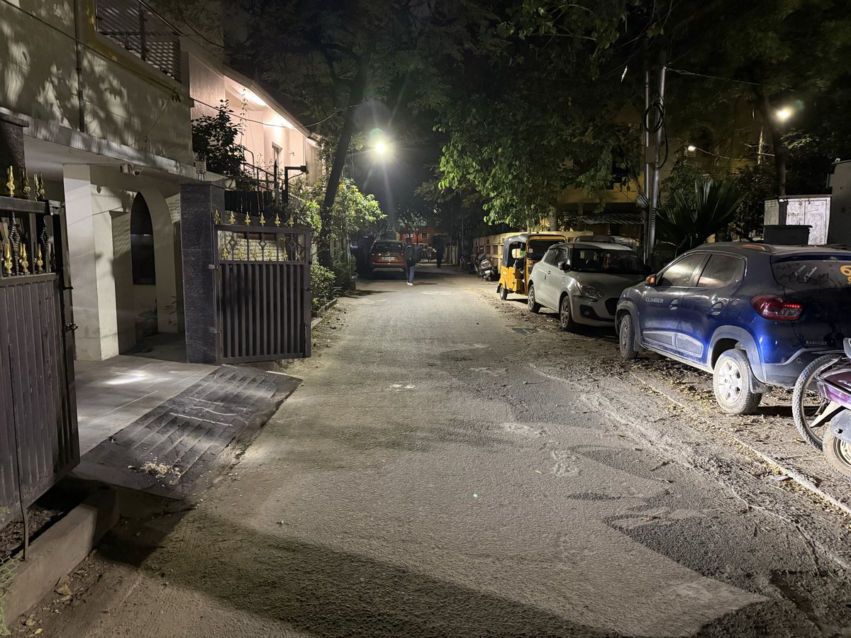 ghost_tarun's tweet photo. @ChennaiTraffic @chennaicorp Vehicle parked opposite my parking space, abandoned for 20+ days and obstructing with parking my car. Please help and take necessary action... 
The random people parking their cars if there is any empty spot constantly near my home is a big nuisance! https://t.co/kLJGnD7Nyh