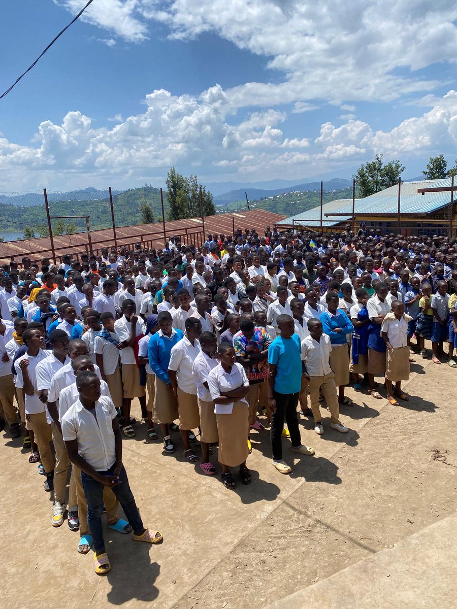 urphsa's tweet photo. Big win for community health education! 
678 in E.S Kagogo in @BureraDistrict engaged through our integrated awareness campaign on prevention of bilharzia. 
We’re taking a stand against #SCH, #STH, and Malaria building a healthier future!
 #EndTheNTDs https://t.co/ruSGzcoty3