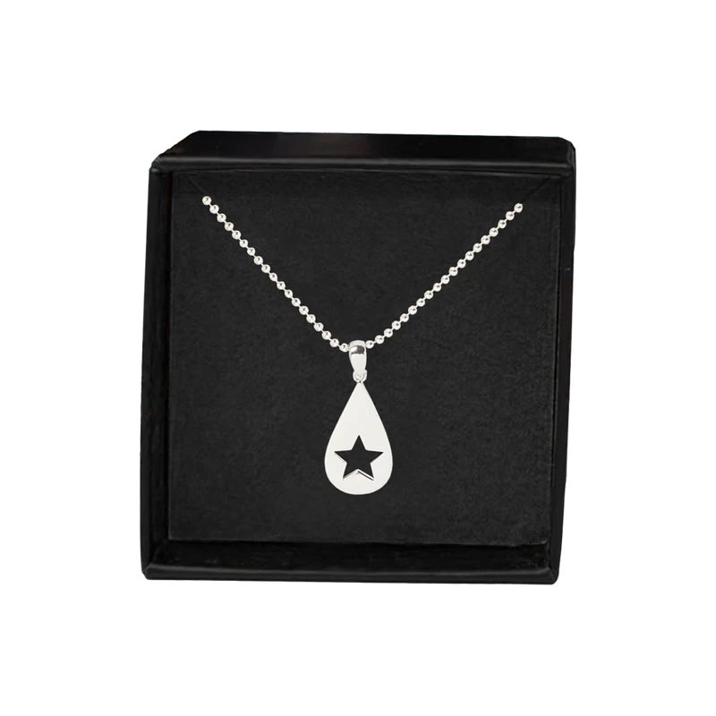 wbtourupdates's tweet image. whether you did or didn’t get any Conan merch this Christmas, here’s your chance to snag some!

one lucky winner will we able to buy up to $40 worth of merch from Conan Gray’s OFFICIAL merchandise store (shop.conangray.com). This amount is before shipping &amp;amp; handling so you…