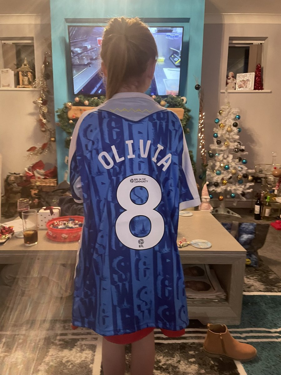 Got my daughters there first kits #swfc