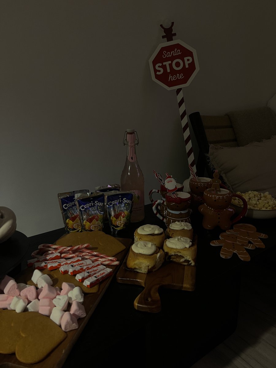 Maeve tweet media