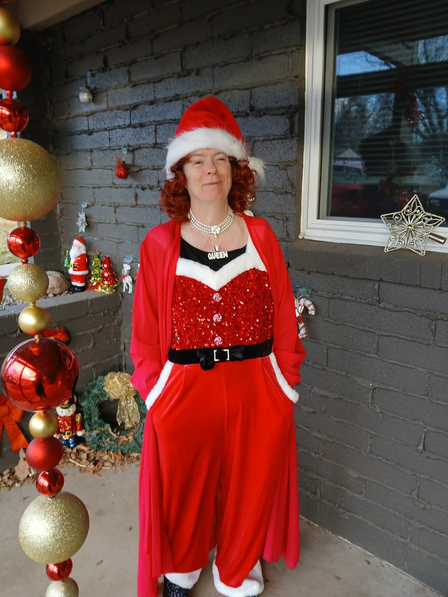 turner_marty's tweet photo. MERRY CHRISTMAS TO ALL AROUND THE WORLD 🎅🎅🎅🎅🎅🎅🎅🎄 🎄🎄🎄🎄🎄 https://t.co/crl8jd9Ipl