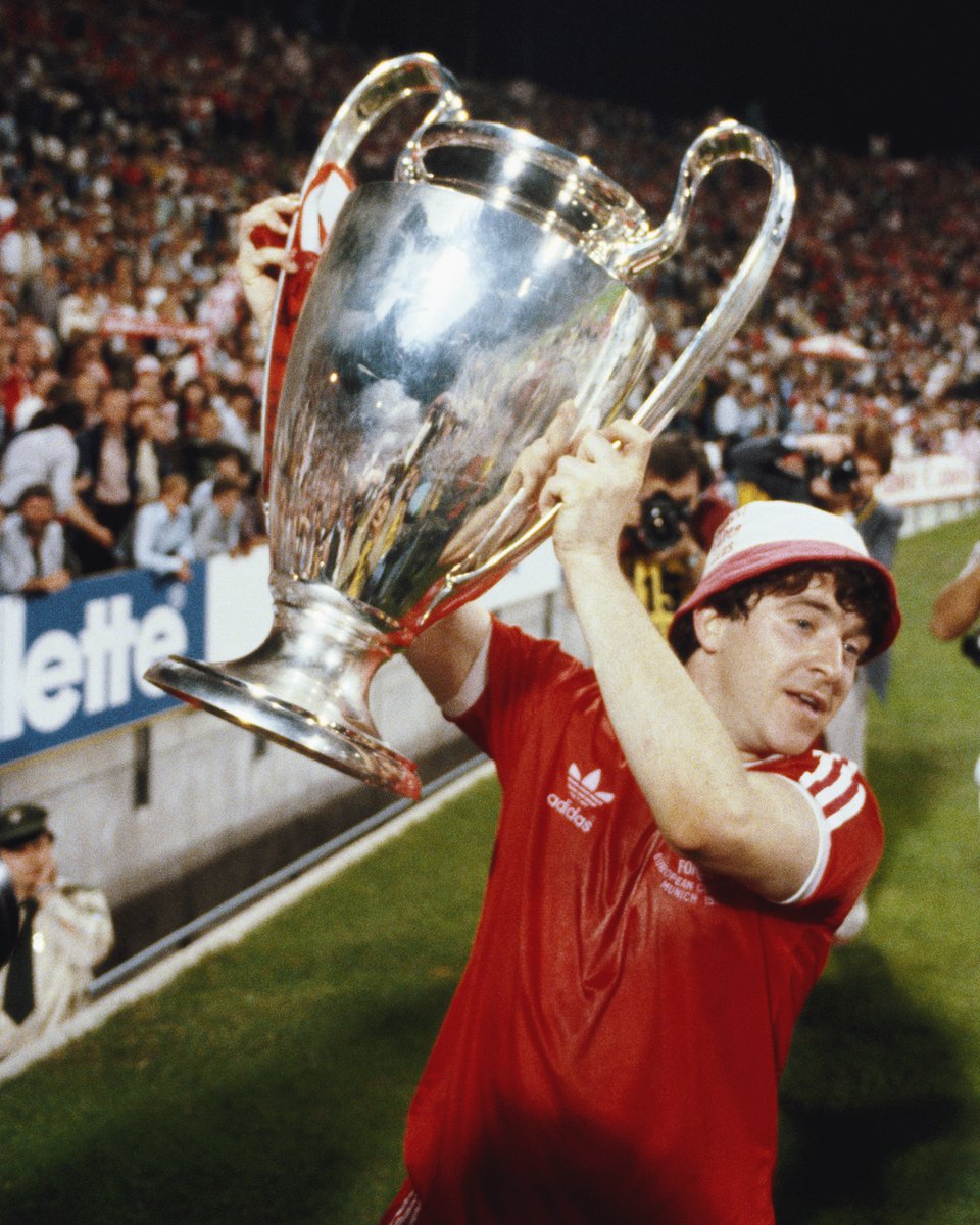 NFFC's tweet image. A statement from John Robertson’s family.

It is with immense pain and sadness that we announce the passing of our wonderful husband, dad and grandad. 

John passed away peacefully on Christmas morning with his wife and family by his side,  after a long illness.  Our only comfort…